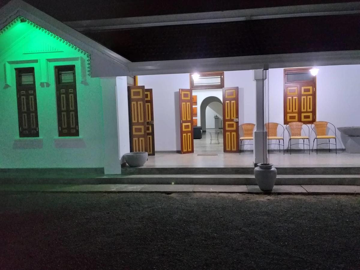 Villa Palm Breeze Polhena Exterior foto